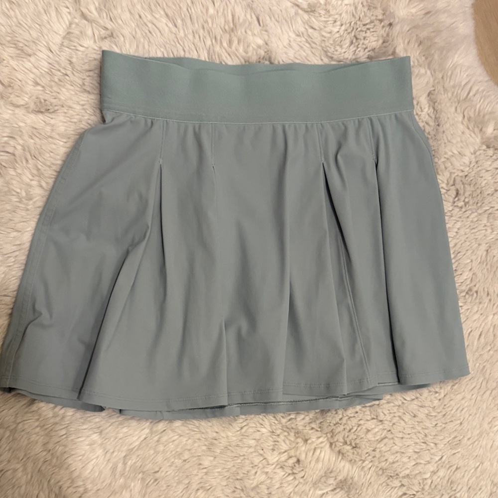 Lululemon Tennis Skirt in Light green